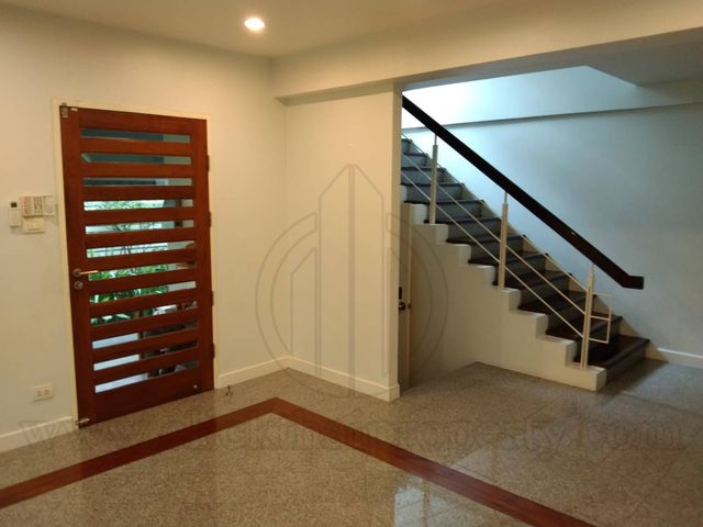place photo 88