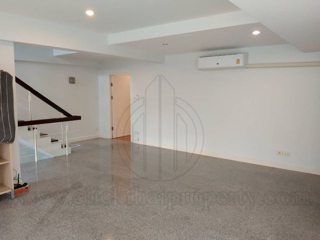 place photo 75