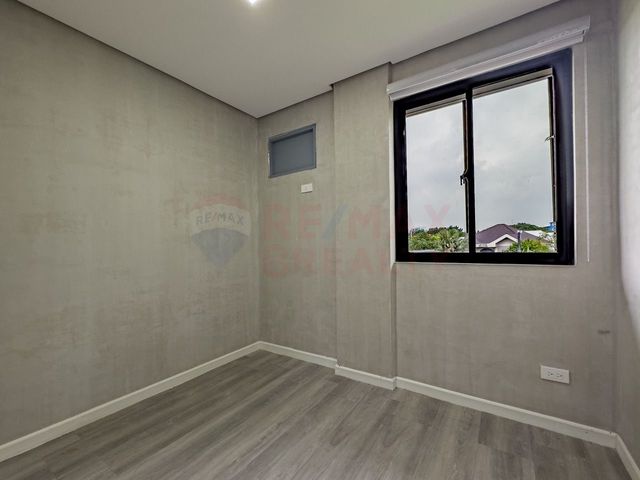 place photo 56