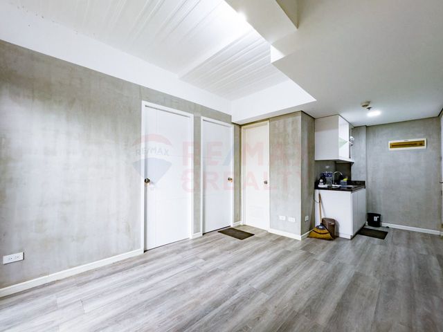 place photo 99