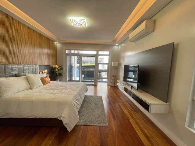 place photo 56