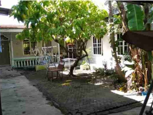 *Dijual rumah belakang RS Khodijah taman sepanjang Sidoarjo*