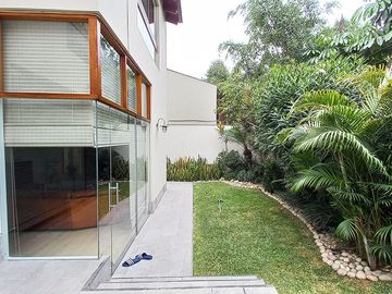 place photo 25