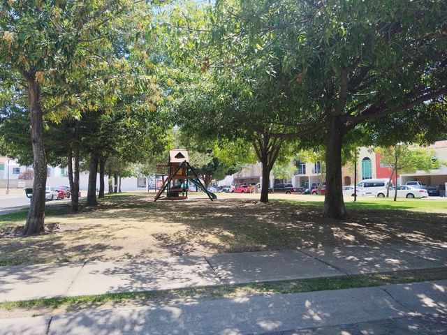 place photo 32