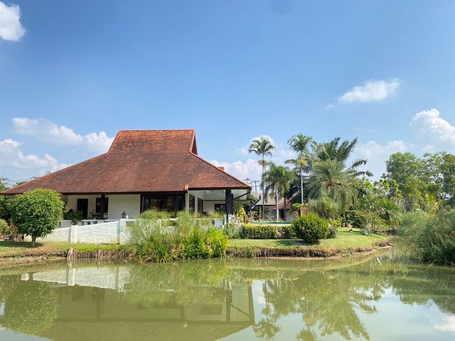 place photo 47