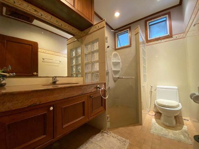 place photo 50