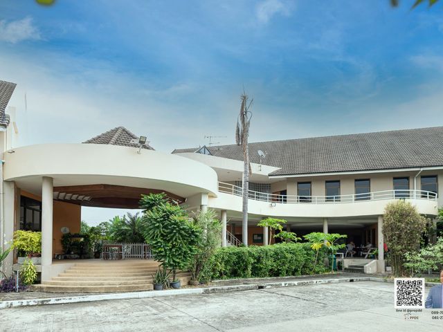place photo 23