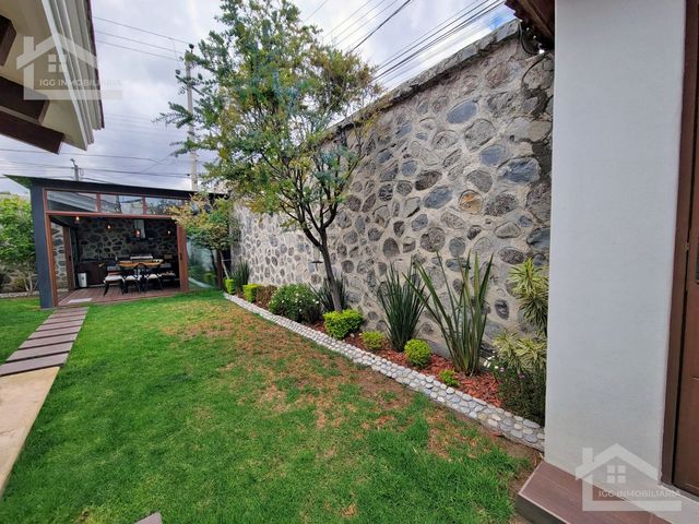 place photo 63