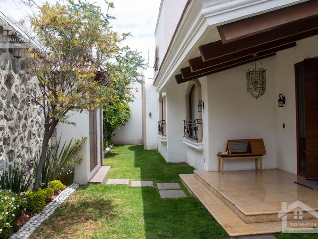 place photo 62