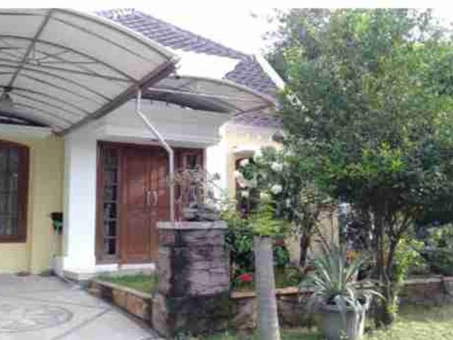 Di jual rumah Asri Citraland Palma clasica Surabaya barat