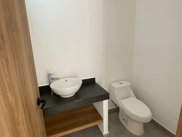 place photo 18