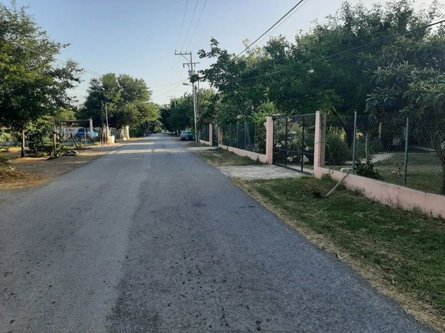 place photo 23