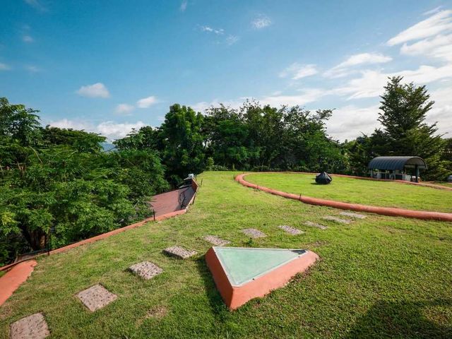 place photo 75