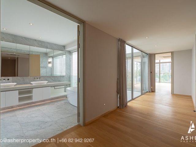 place photo 51