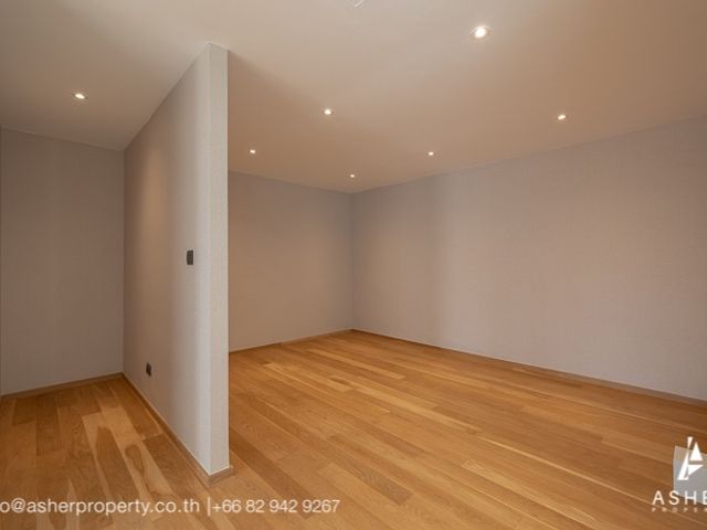 place photo 50