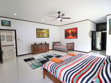 place photo 48