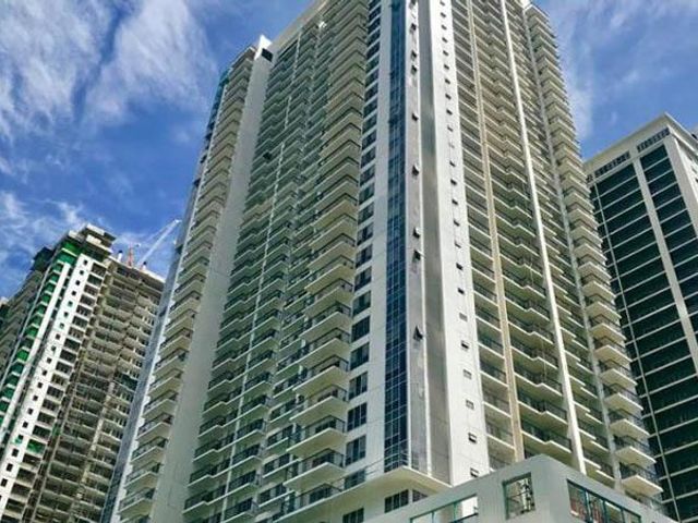 3 Bedroom Condo Unit with 1 Parking Slot For Sale in Two Maridien, BGC