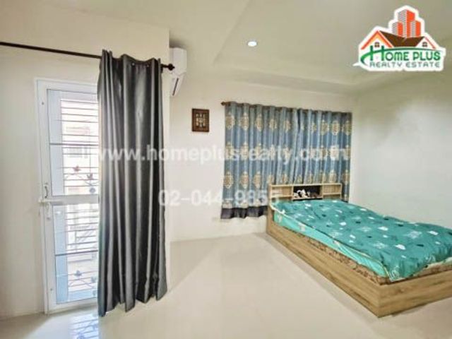 place photo 19