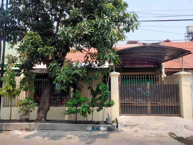 *Dijual Rumah Rungkut  Asri Surabaya Timur dekat Merr dan UPN*