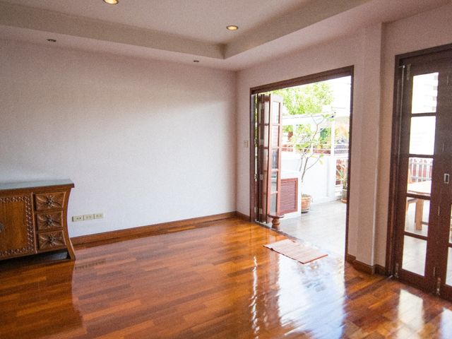 place photo 55