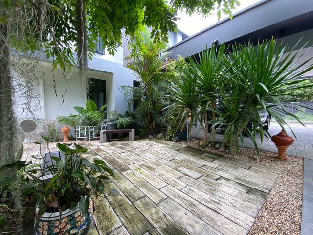 place photo 67