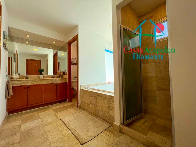 place photo 75
