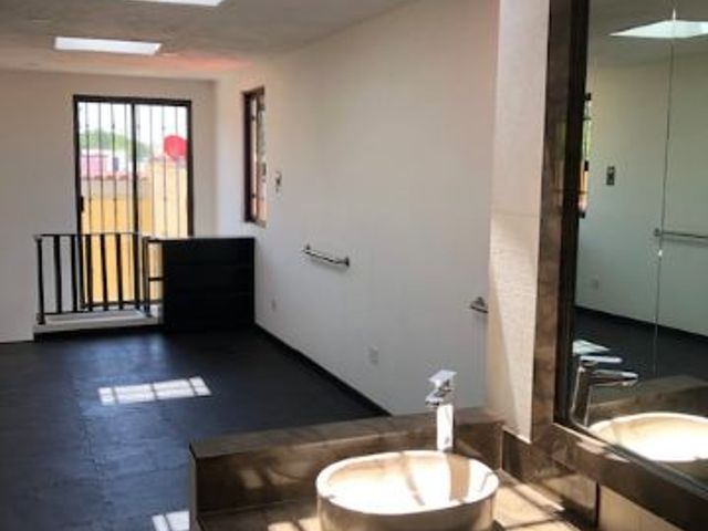 place photo 18