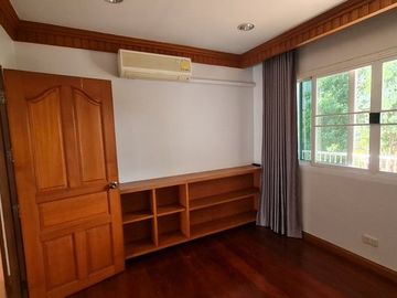 place photo 48