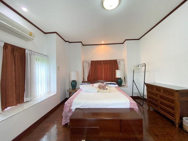place photo 60