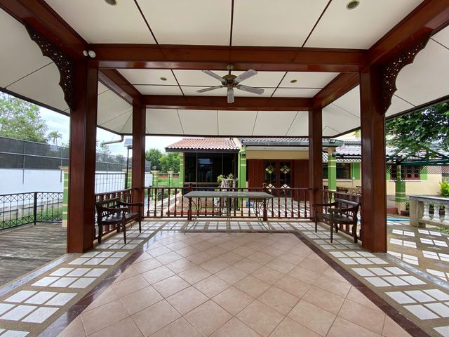 place photo 54