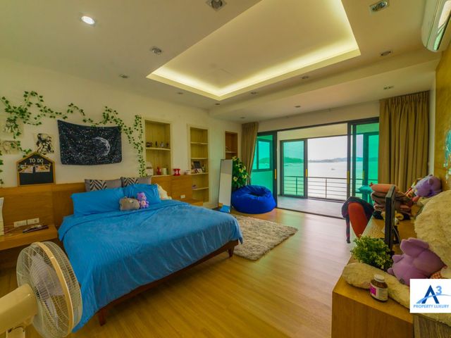 place photo 64