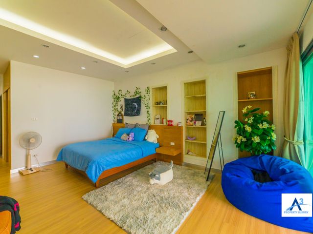 place photo 63