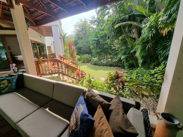 place photo 66