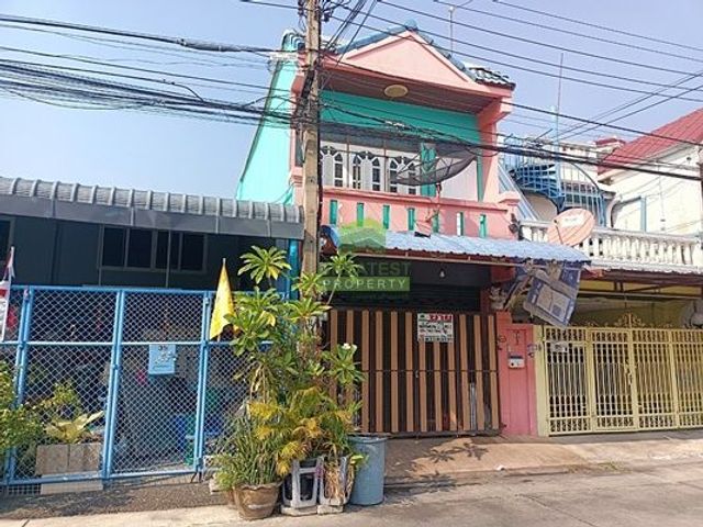 หมู่บ้านประชานิเวศน์ 3 ซ.19 PRACHANIVES 3 สามัคคี ท่าทราย ขายด่วน ทาวน์เฮ้าส์ 2 ชั้น เนื้อที่ 21 ตร.ว ต่อเติมเต็ม ทำเลดี