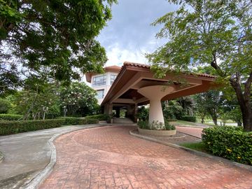 place photo 48