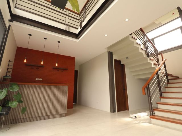 place photo 52