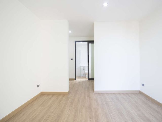 place photo 62