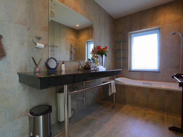place photo 25