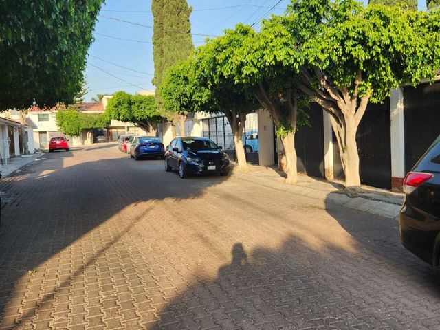 place photo 74