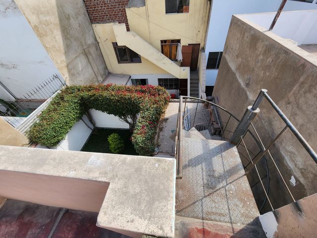place photo 52