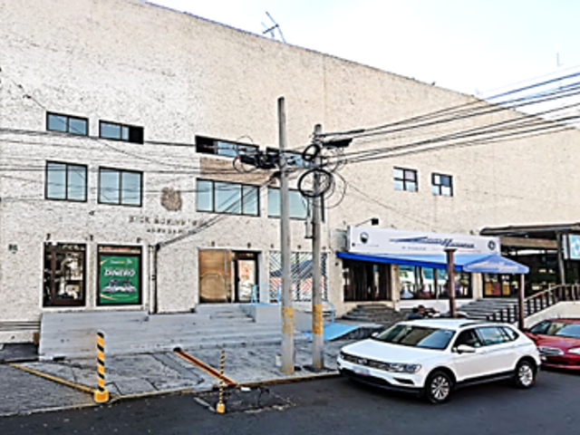 place photo 18
