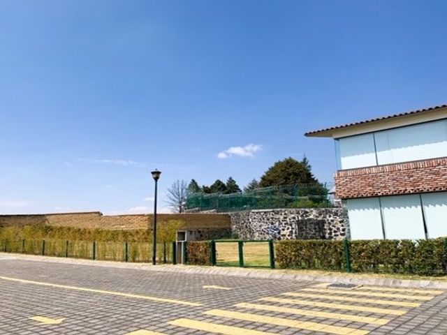 place photo 51