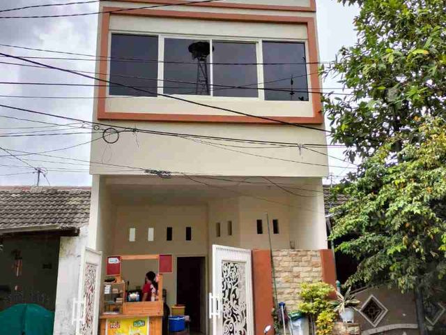 Dijual rumah 2 lantai gunung sari indah kedurus  karang pilang*