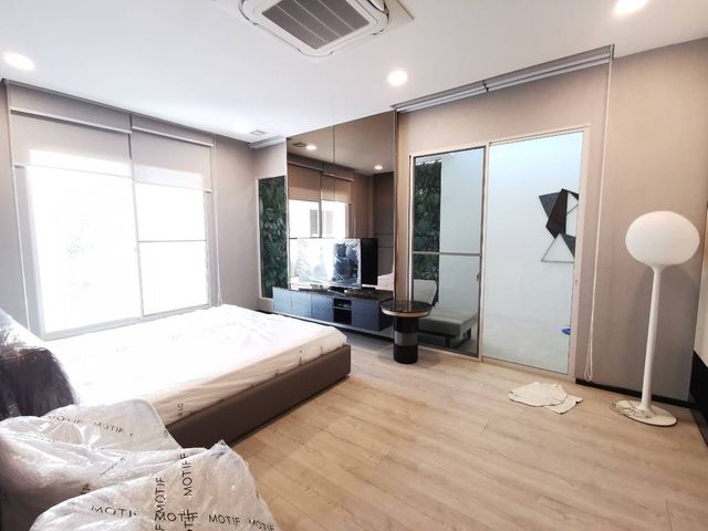 place photo 48