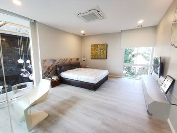 place photo 53