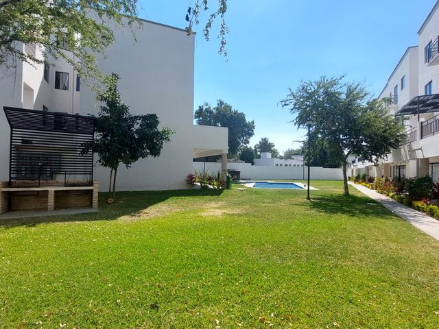 place photo 32