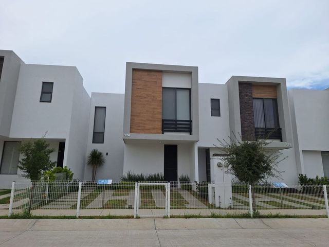 place photo 45