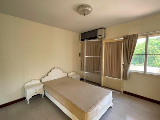 place photo 55