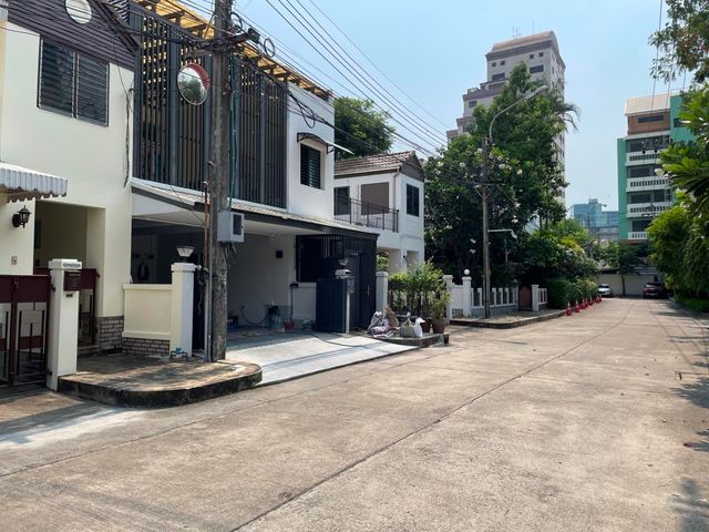 place photo 69