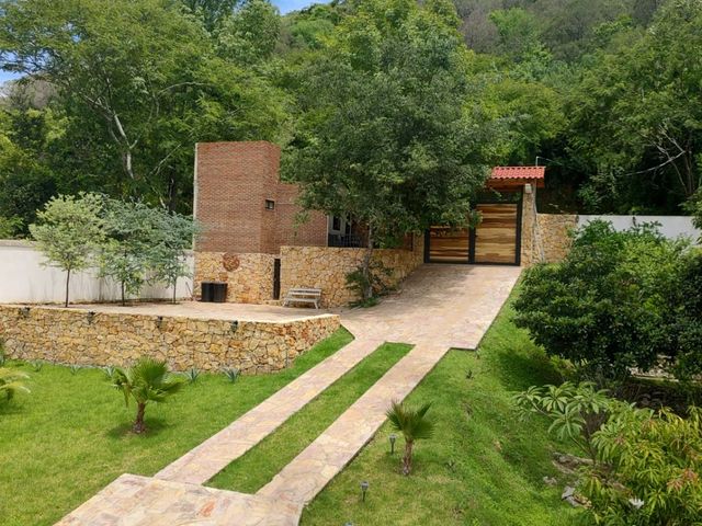 place photo 32